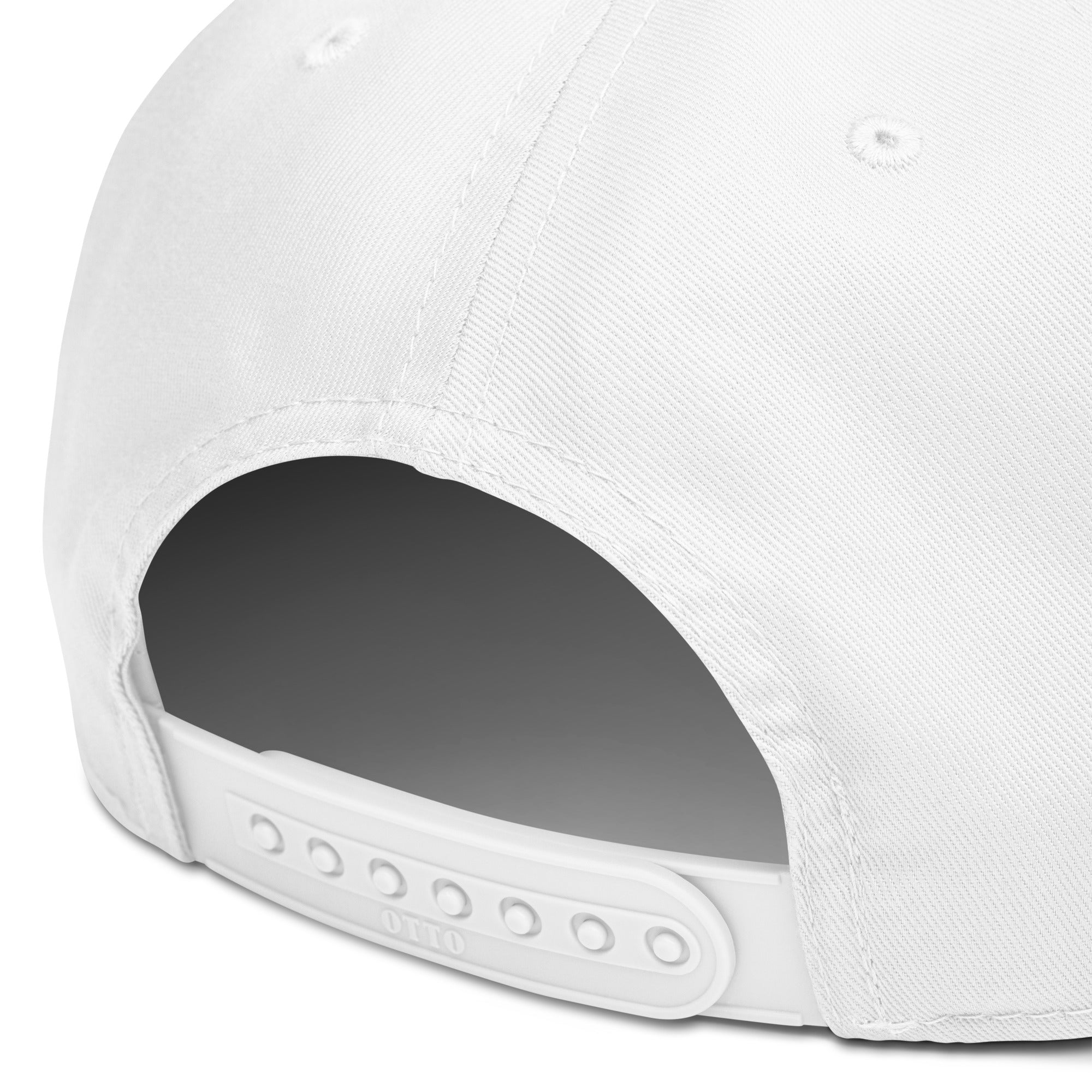 colour:white