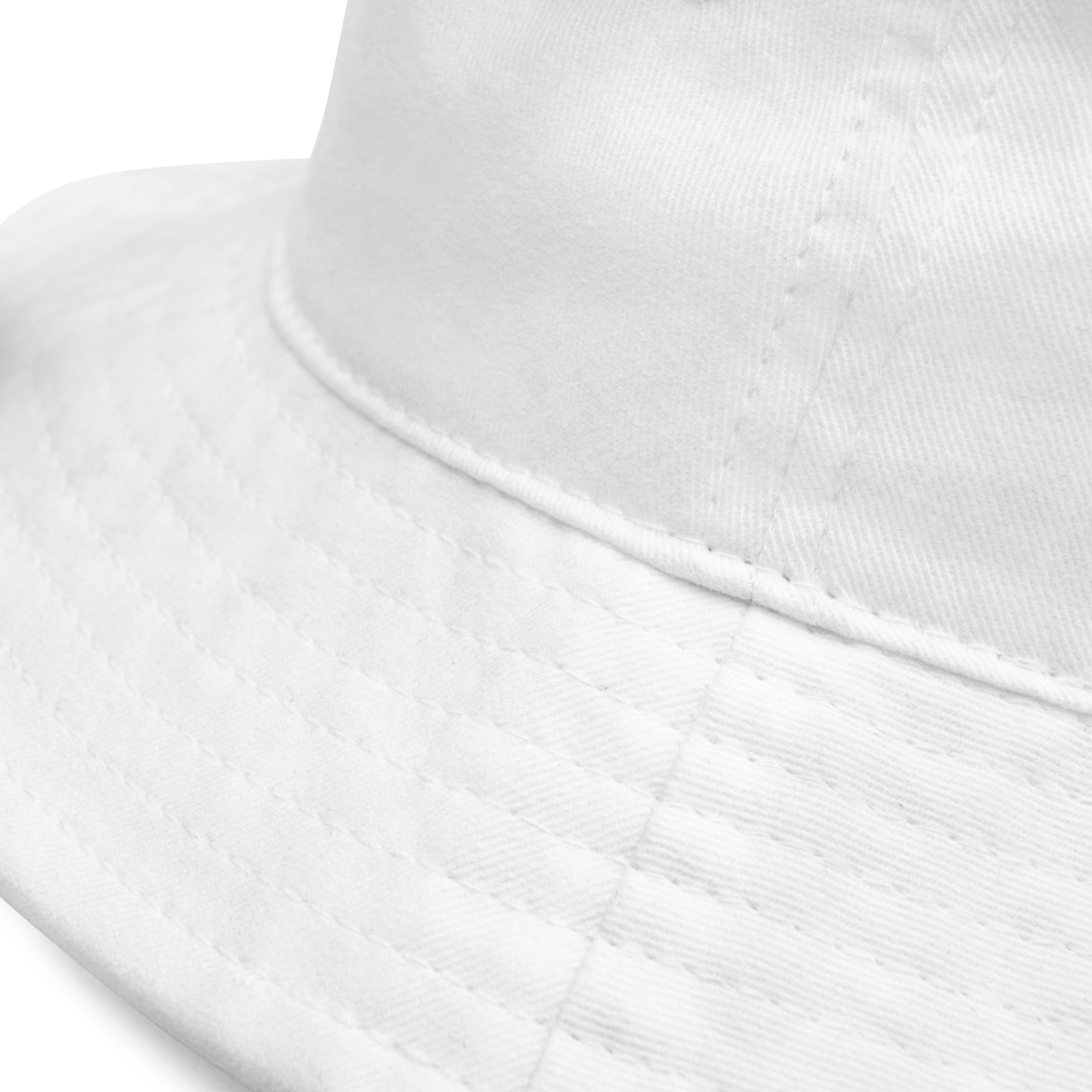 colour:white