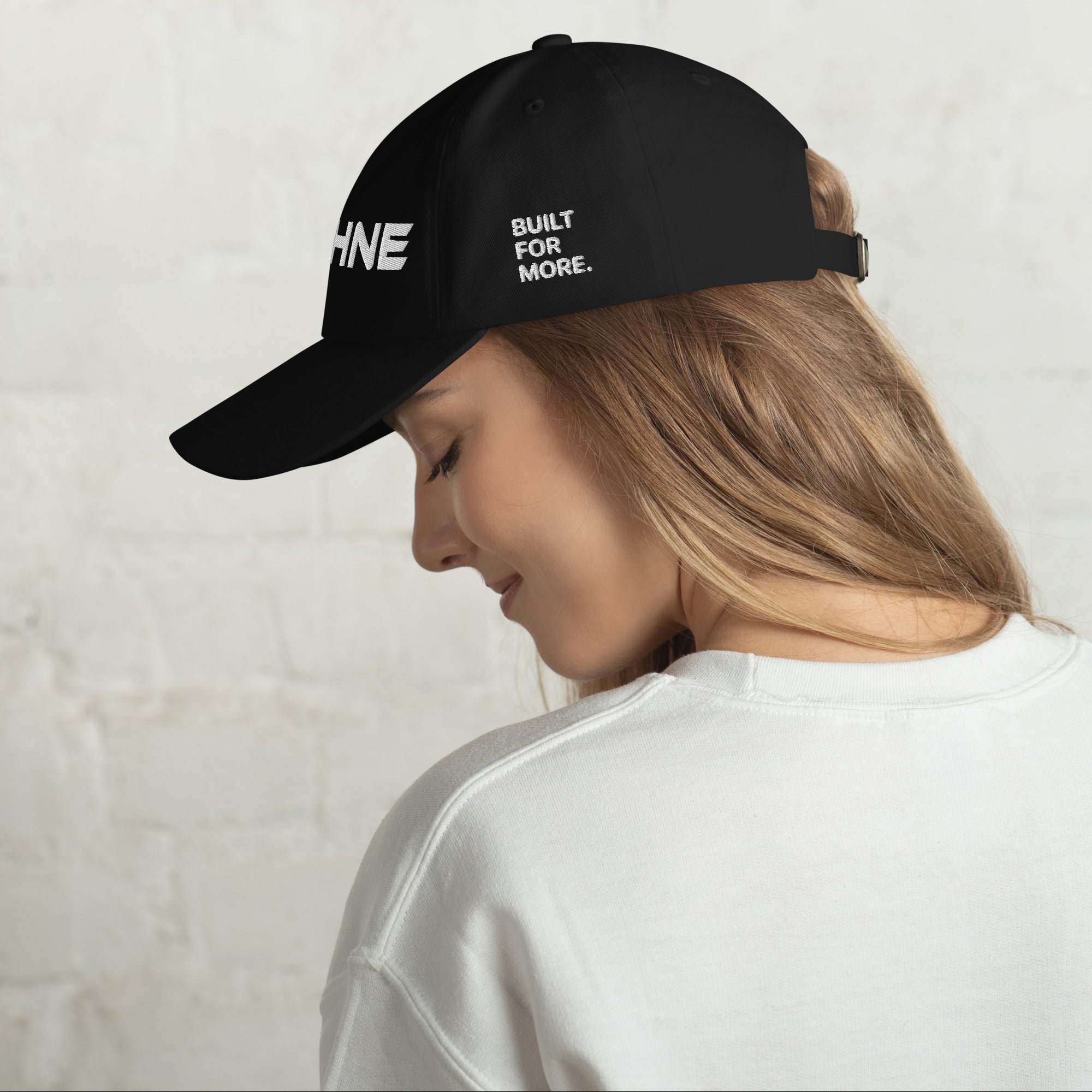 colour:black