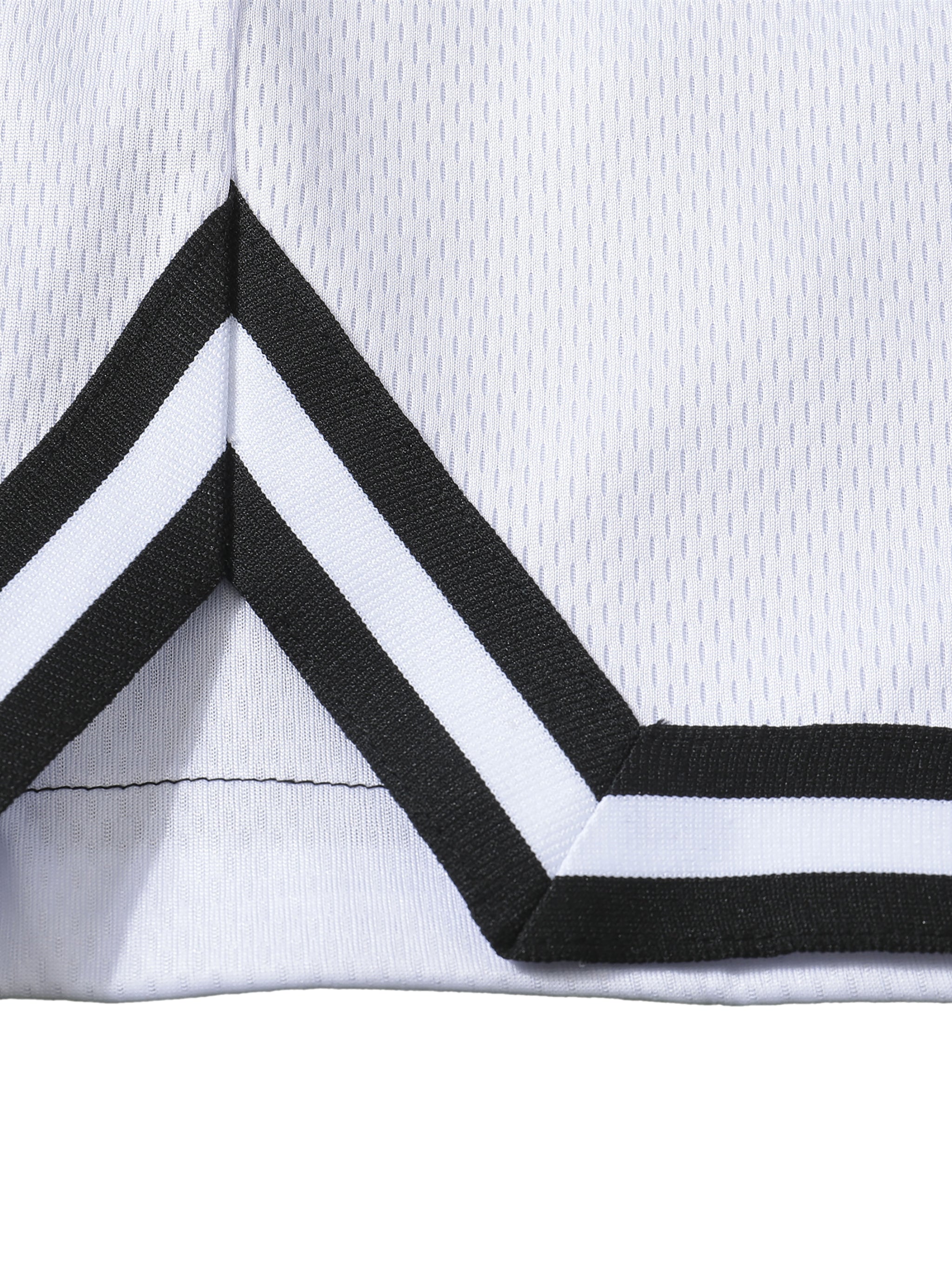 Logo / Basketball Shorts
